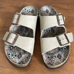 Birkenstock Women's Mayari Footbed Printed Sandal Sz  Women's 6.5